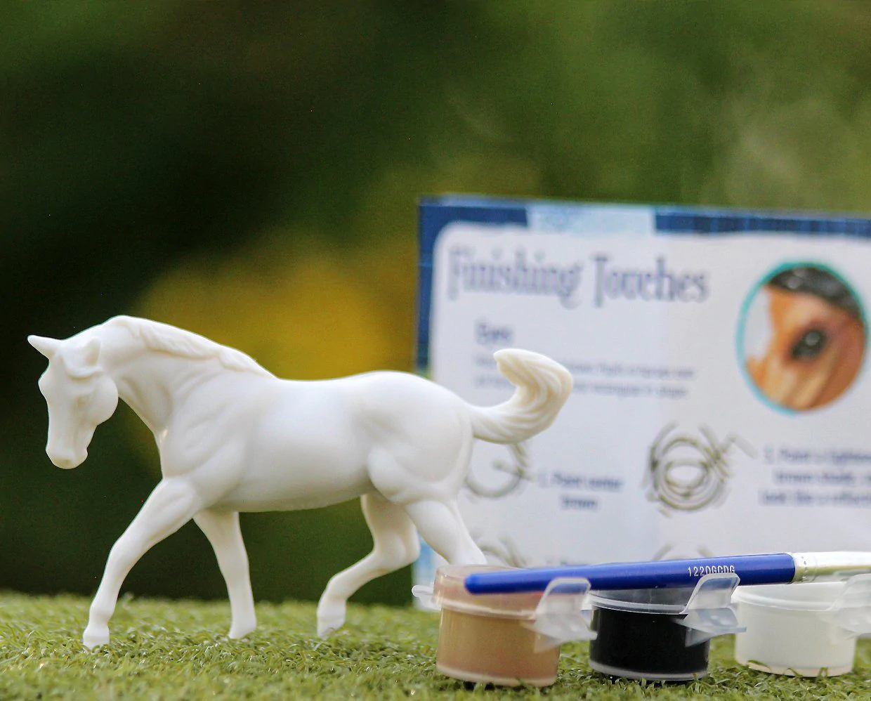 Breyer Surprise Paints Blind Bag